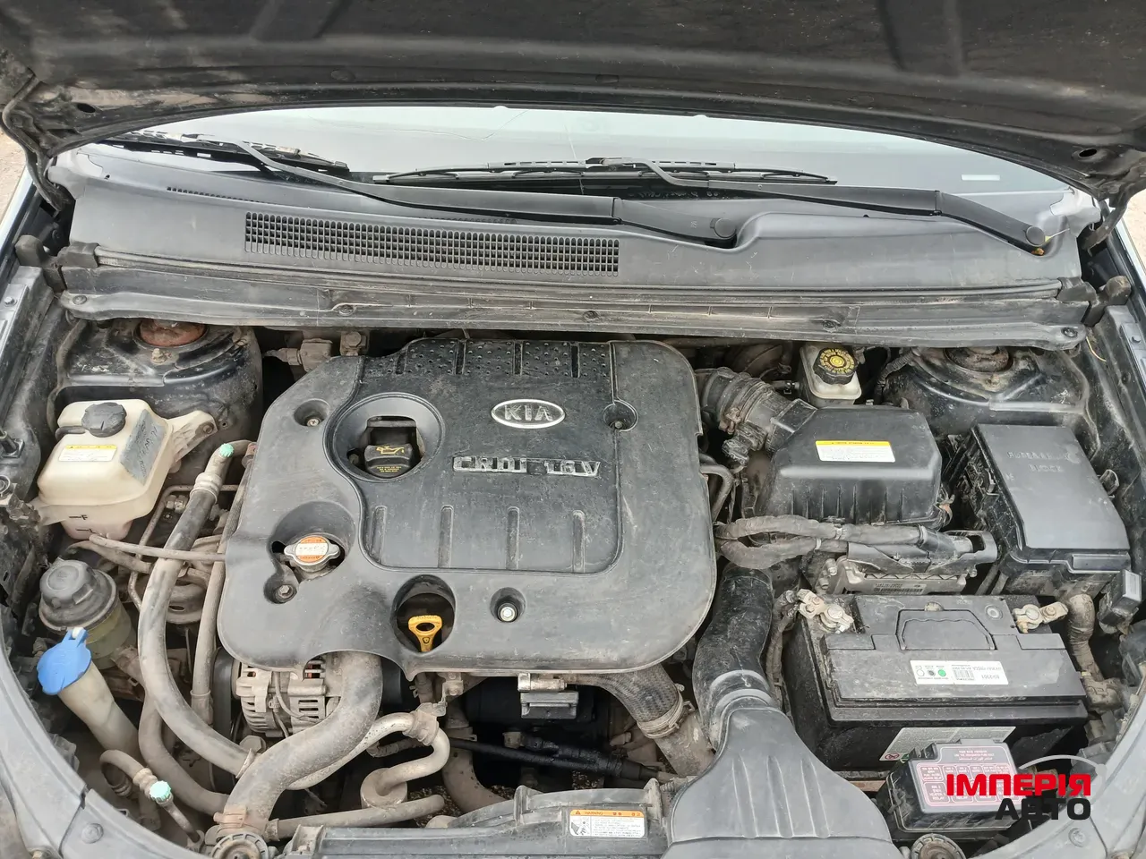 Kia Carens - фото 3