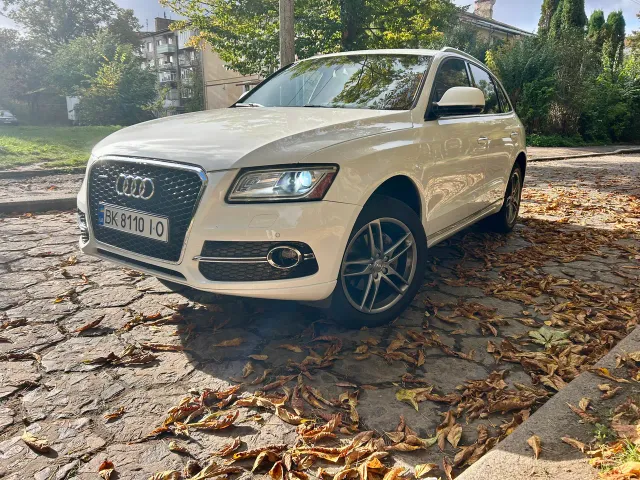 Audi Q5 - фото 1