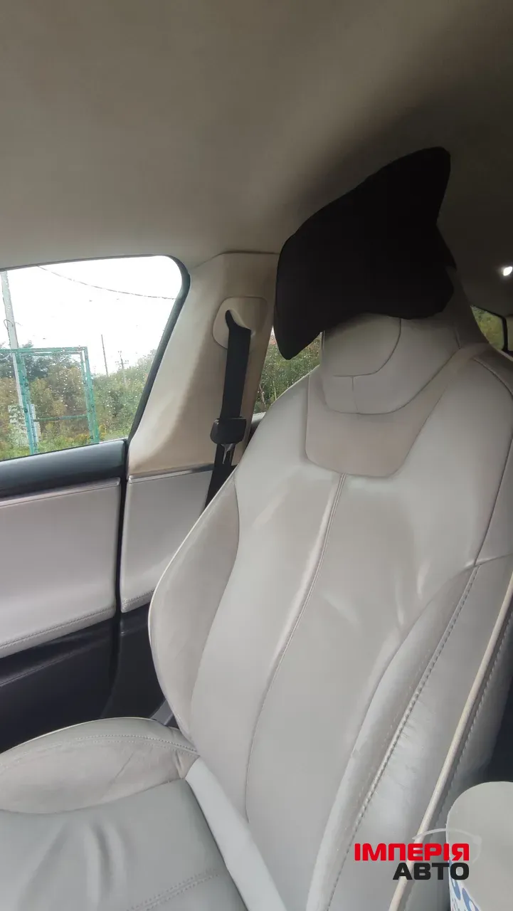 Tesla Model S - фото 14