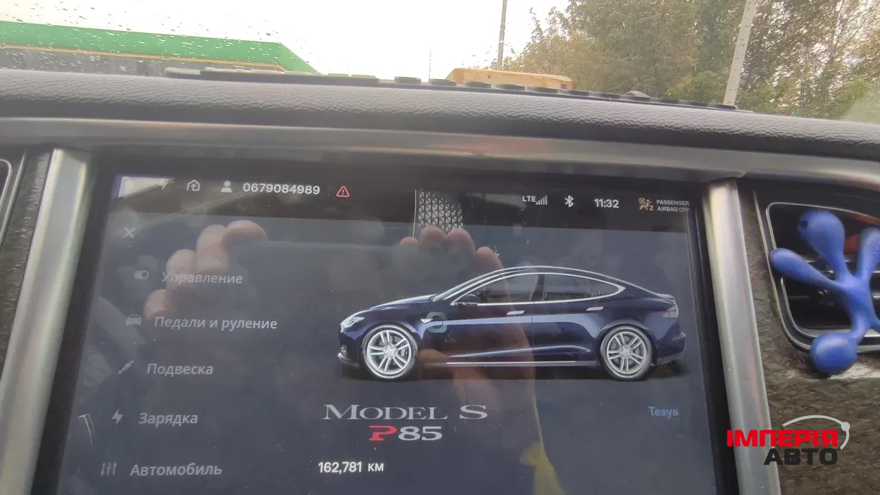 Tesla Model S - фото 9