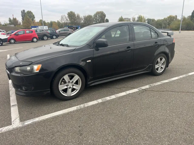 Mitsubishi Lancer - фото 2