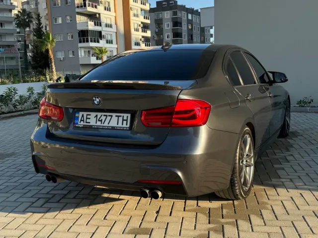 BMW 3 серії - фото 3