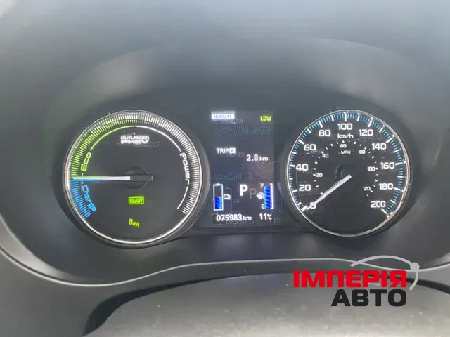 Mitsubishi Outlander - фото 28