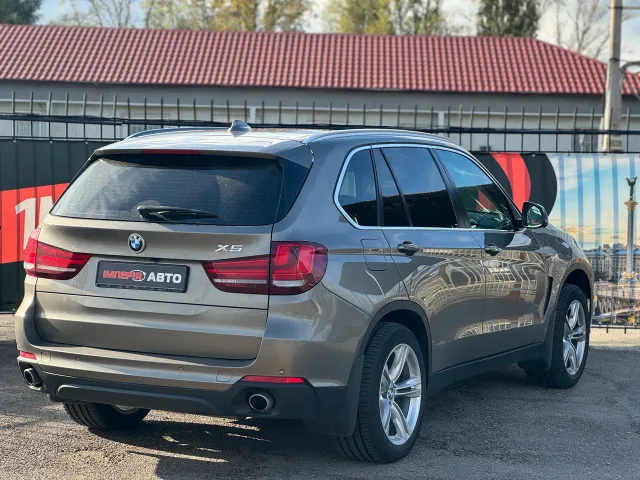 BMW X5 - фото 4