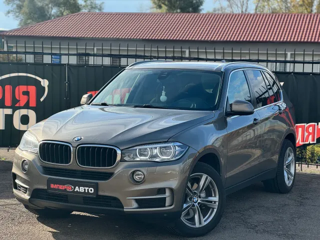 BMW X5 - фото 5