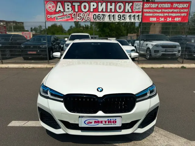 BMW 5 серії - фото 2