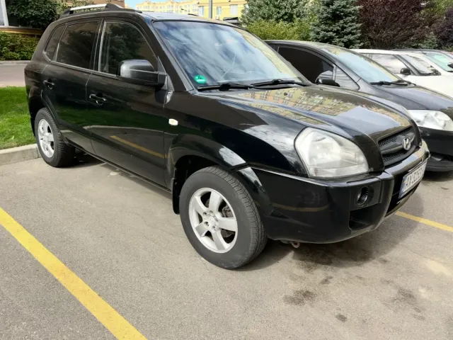 Hyundai Tucson - фото 1