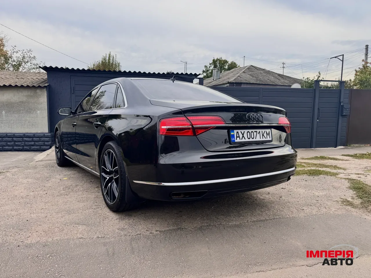 Audi A8 - фото 8