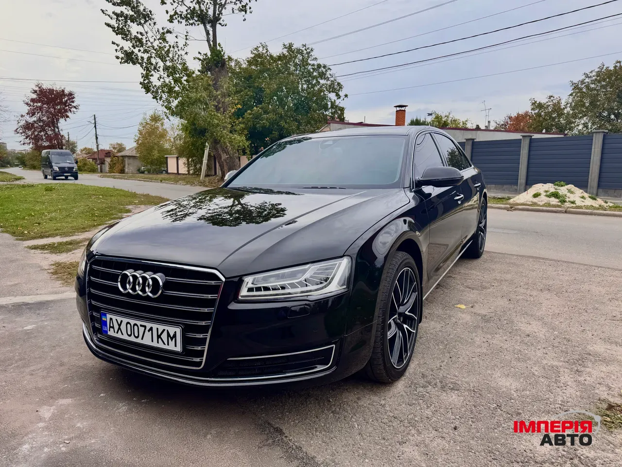 Audi A8 - фото 3