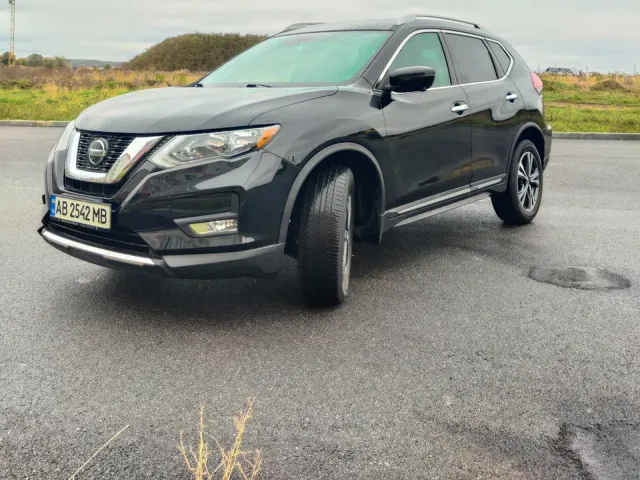 Nissan Rogue - фото 4