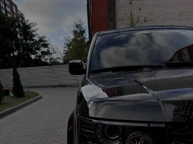Land Rover Range Rover Sport - фото 1