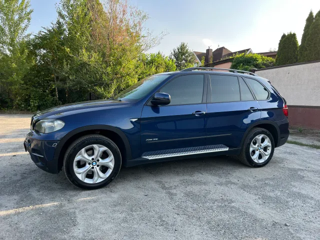 BMW X5 - фото 5