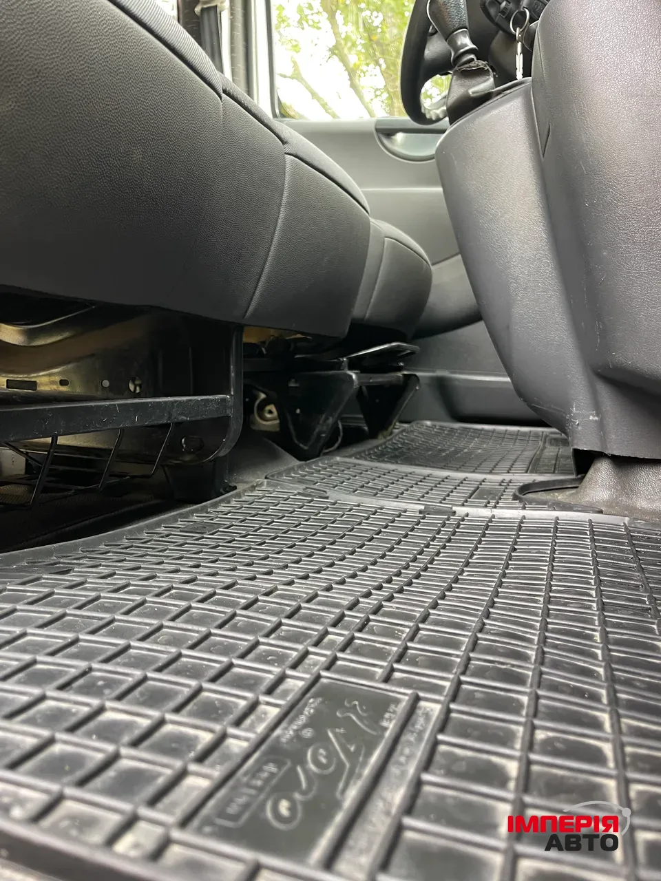 Citroen Jumpy - фото 16