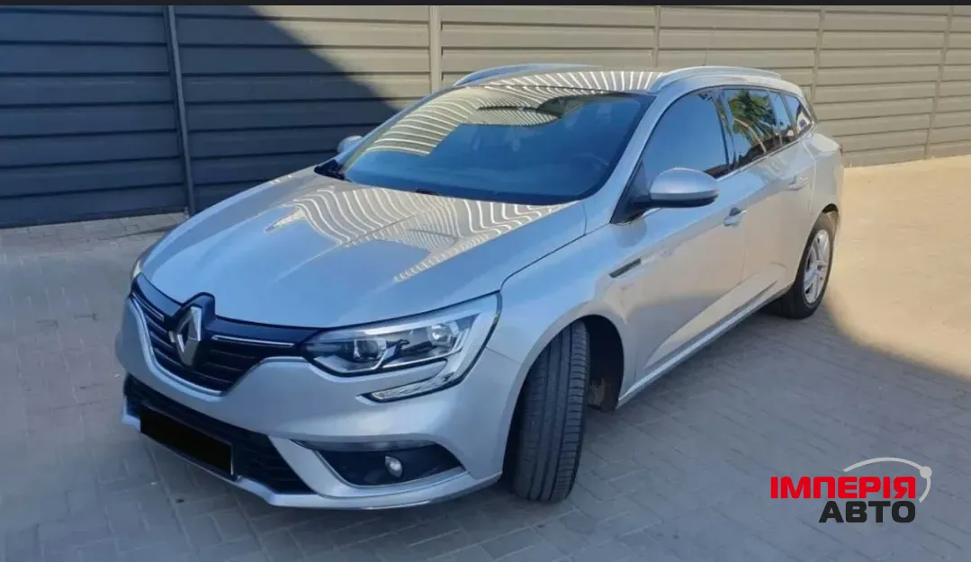 Renault Megane - фото 5