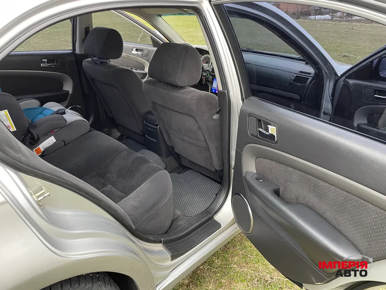 Chevrolet Epica - фото 7