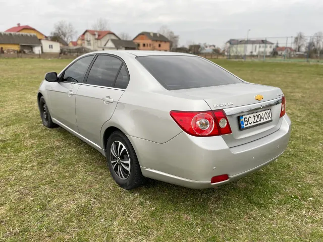Chevrolet Epica - фото 1