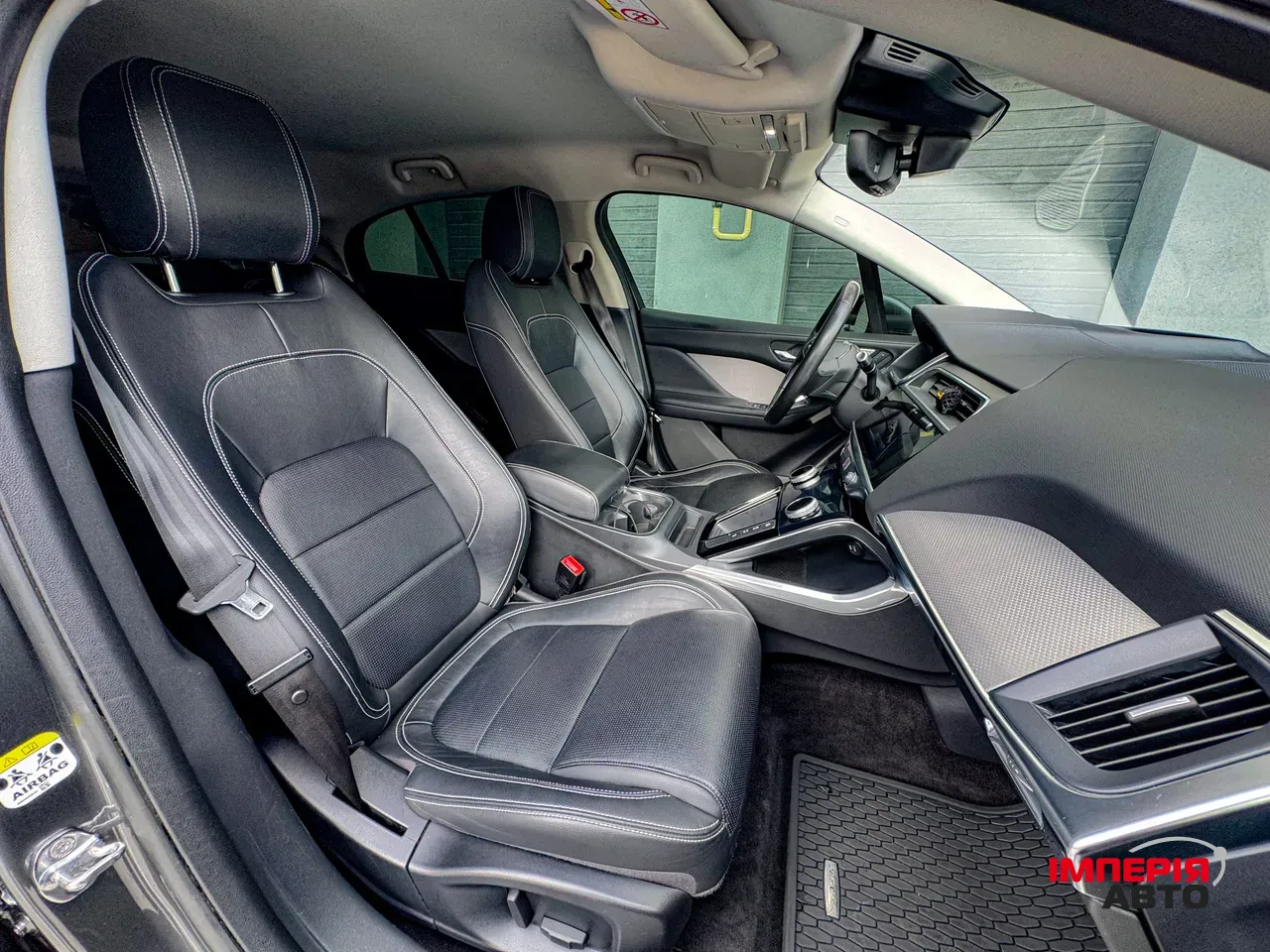 Jaguar I-Pace - фото 14