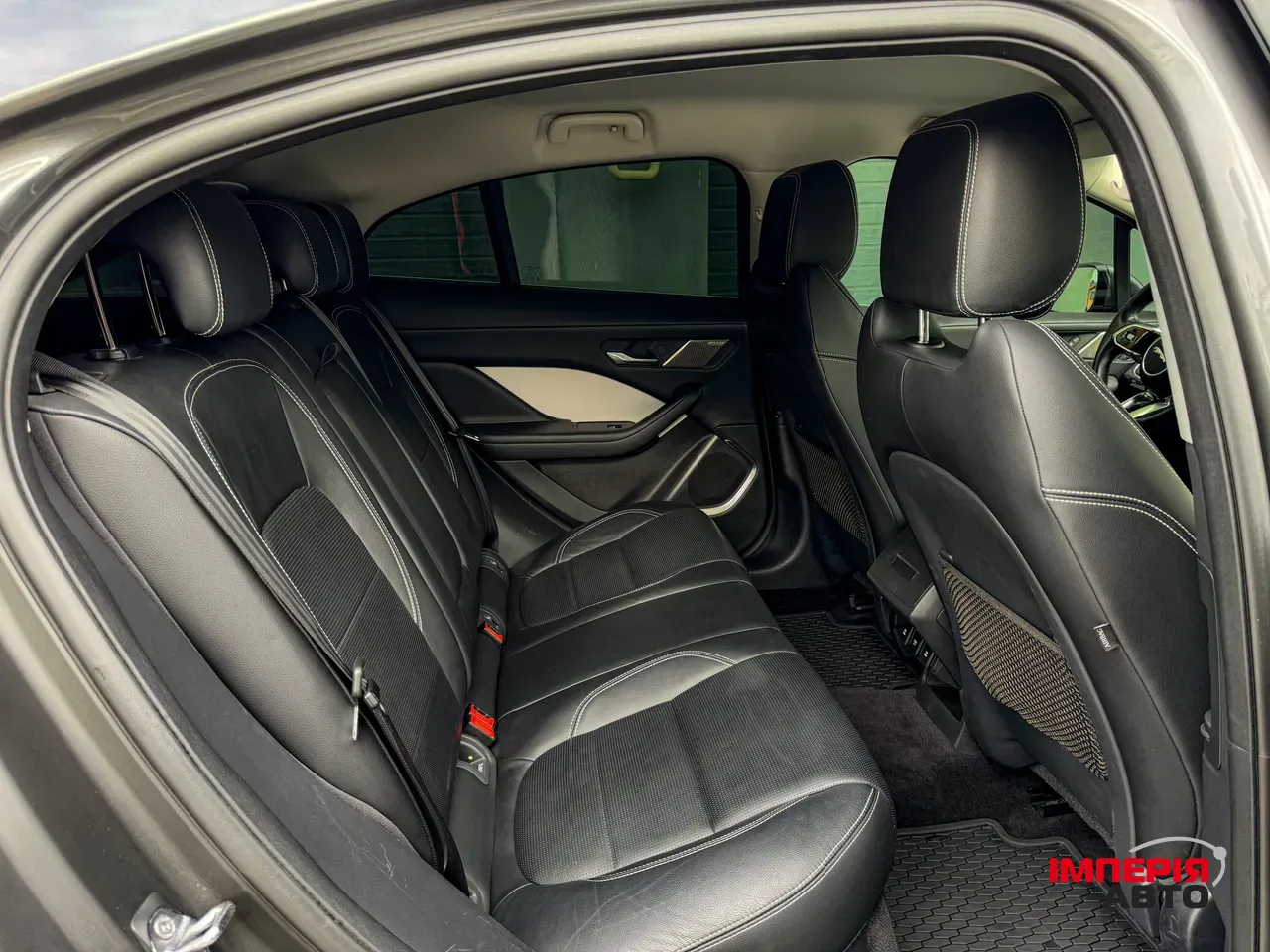 Jaguar I-Pace - фото 20