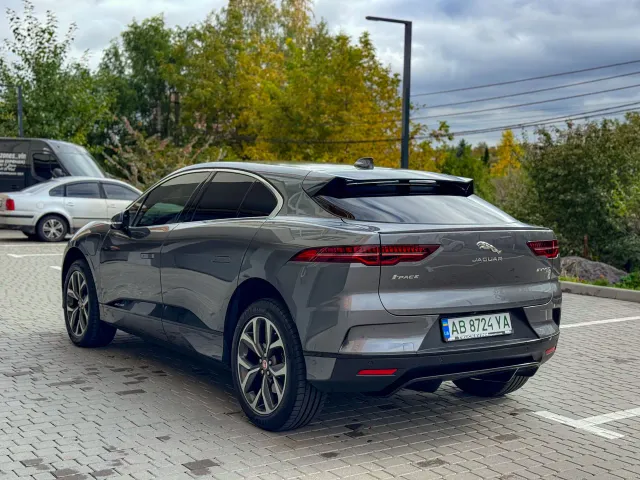 Jaguar I-Pace - фото 4