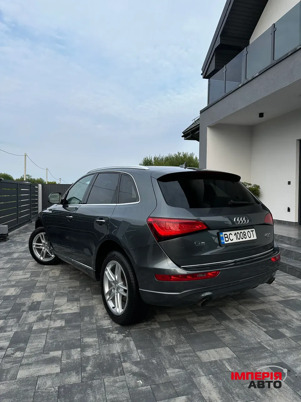Audi Q5 - фото 2