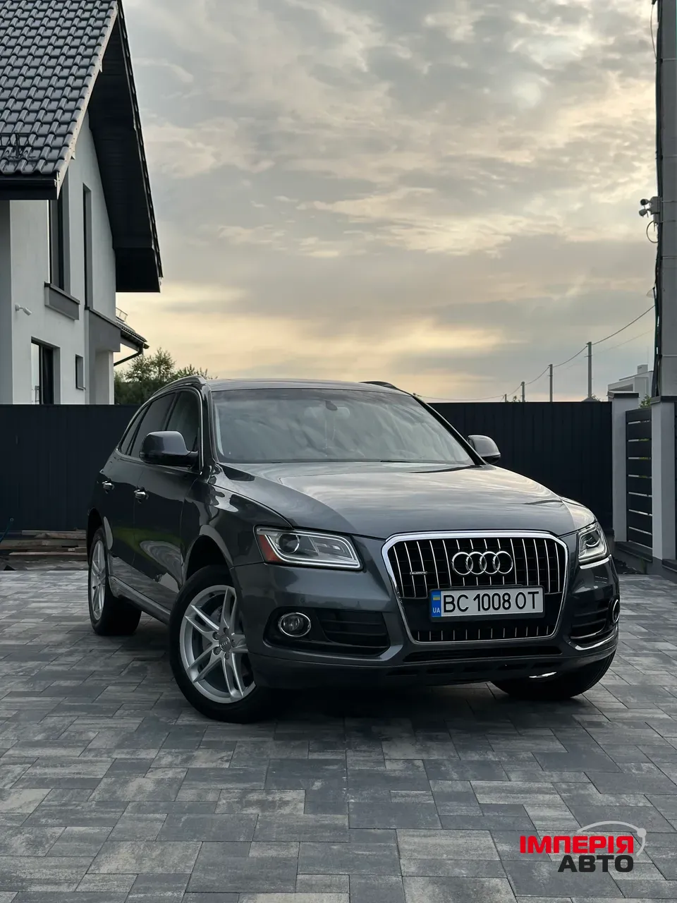 Audi Q5 - фото 1