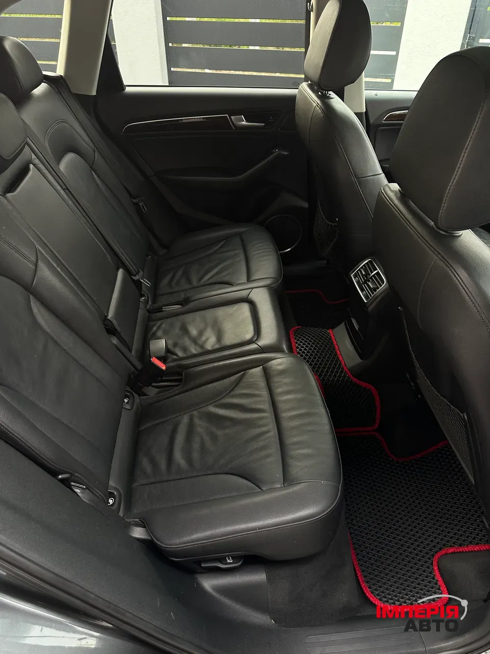 Audi Q5 - фото 11