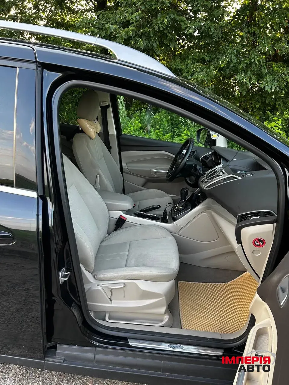 Ford C-MAX - фото 9