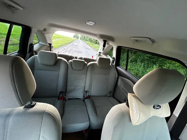 Ford C-MAX - фото 1