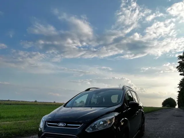 Ford C-MAX - фото 4