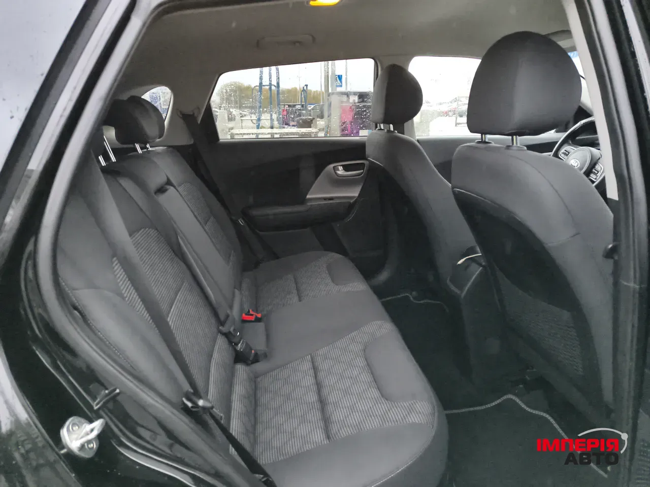 Kia Niro - фото 12