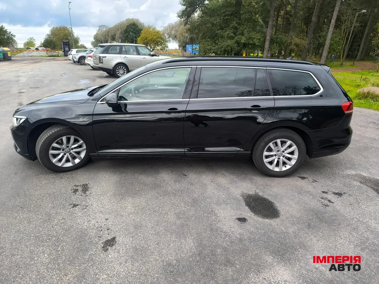 Volkswagen Passat - фото 4