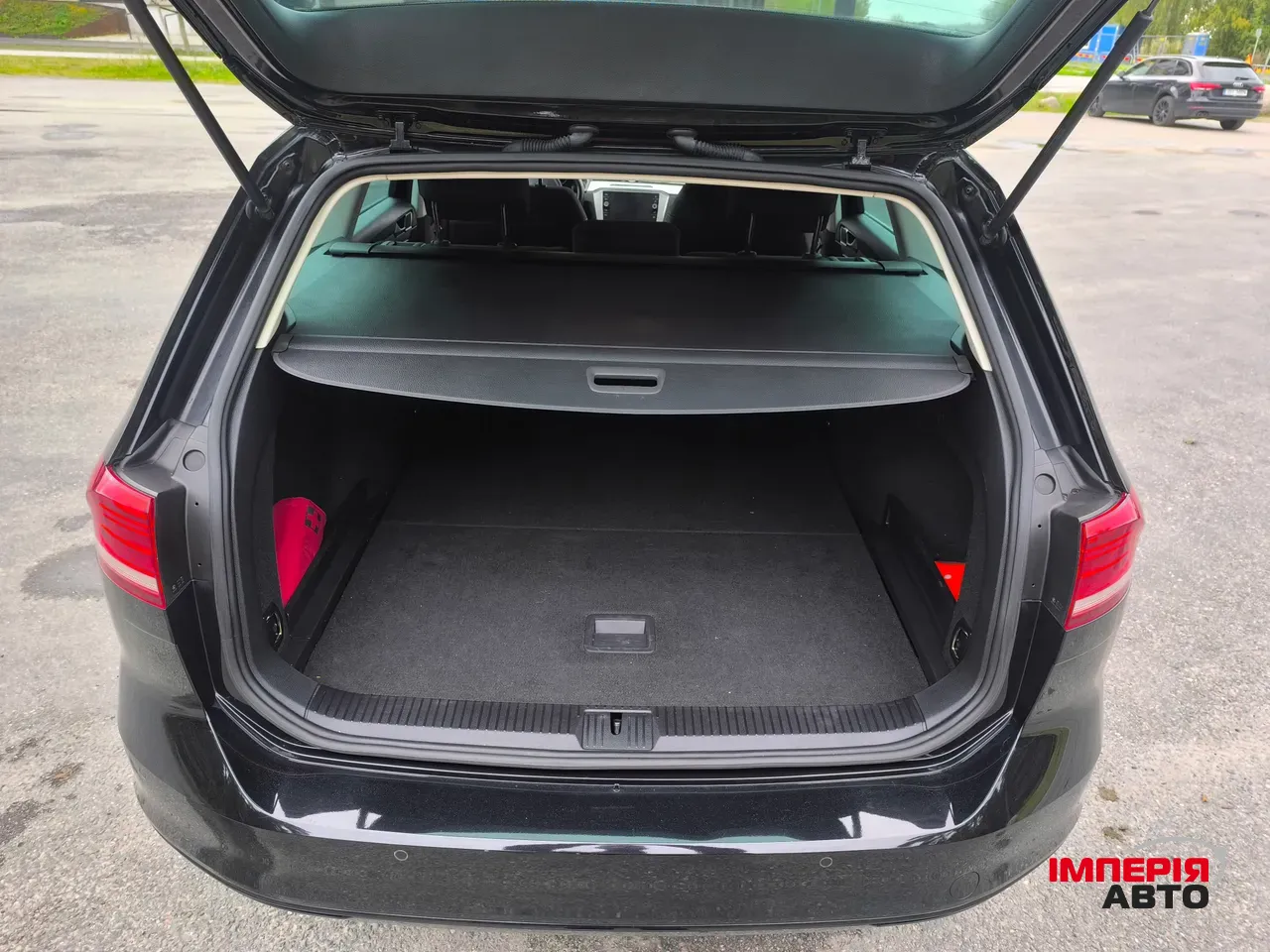 Volkswagen Passat - фото 7