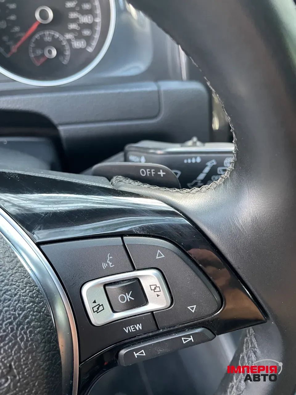 Volkswagen Golf Sportsvan - фото 23