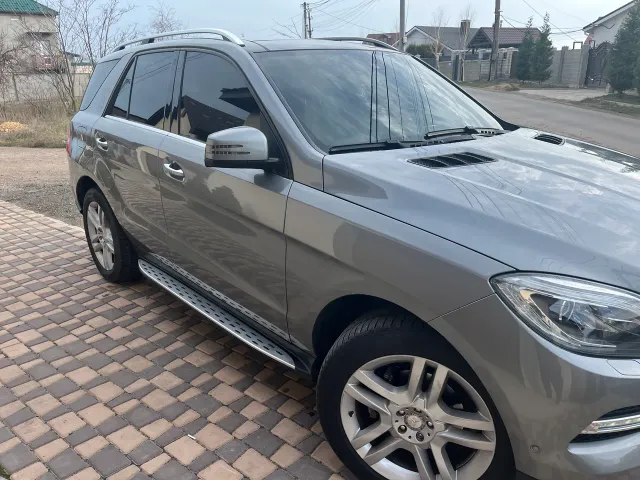 Mercedes-Benz M-Класс - фото 3