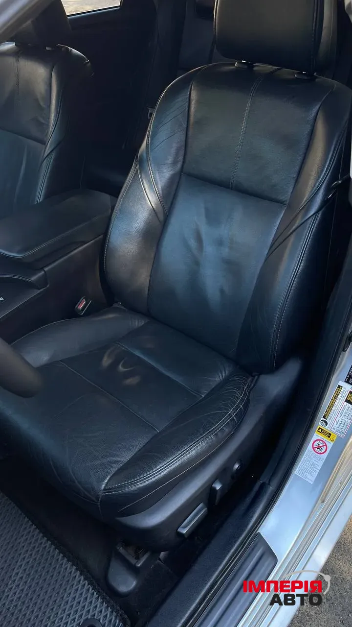 Toyota Avalon - фото 12