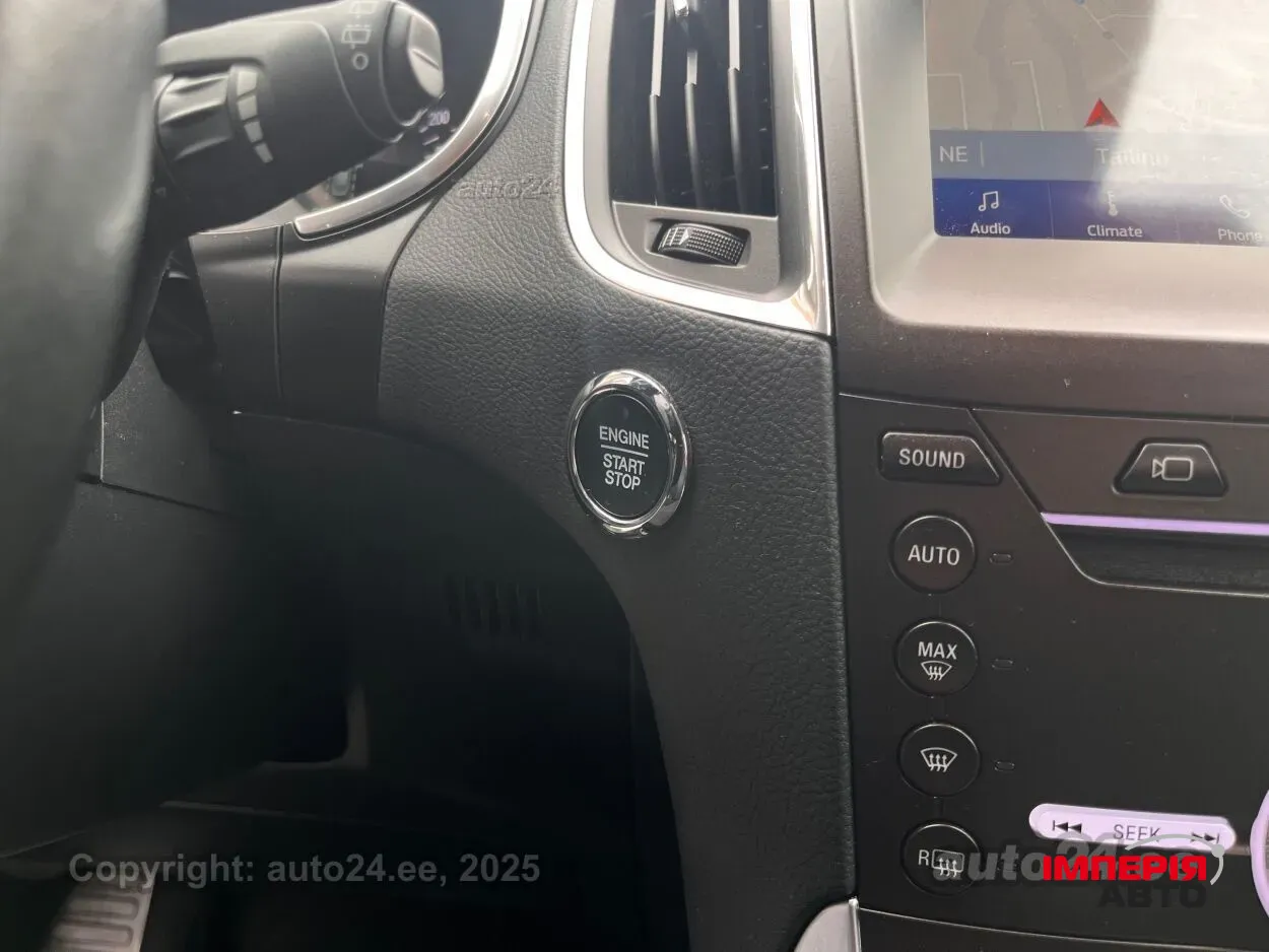Ford S-MAX - фото 6