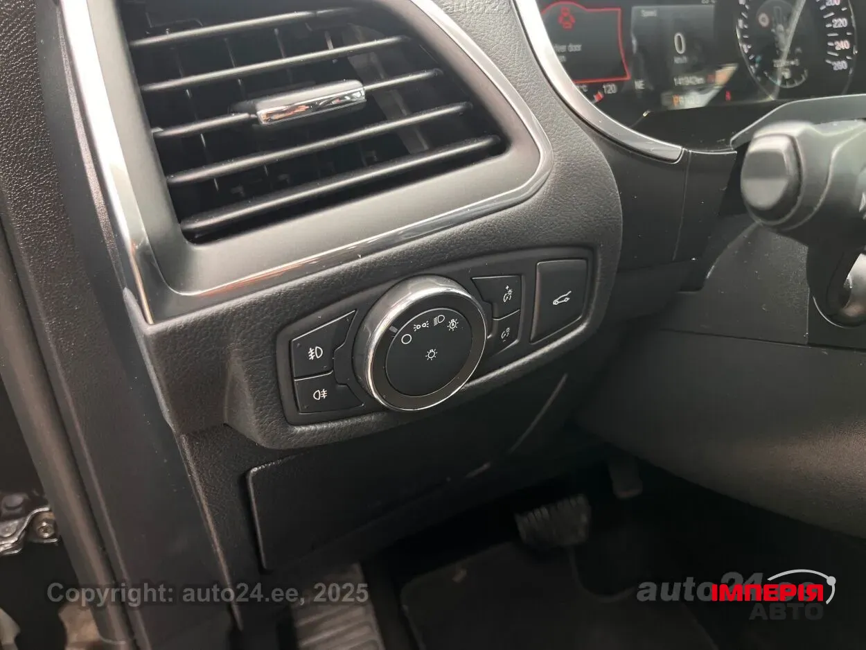 Ford S-MAX - фото 14
