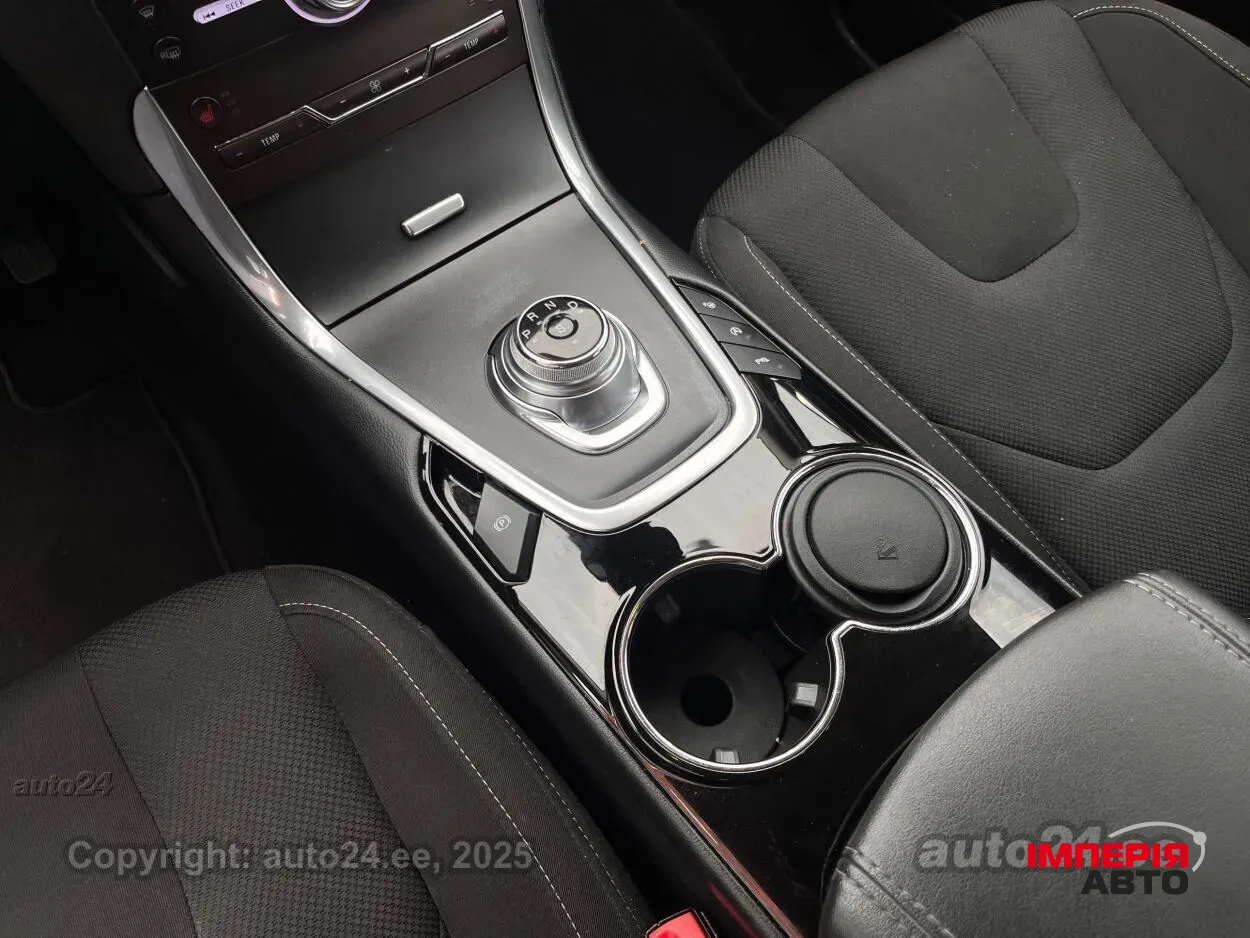 Ford S-MAX - фото 10