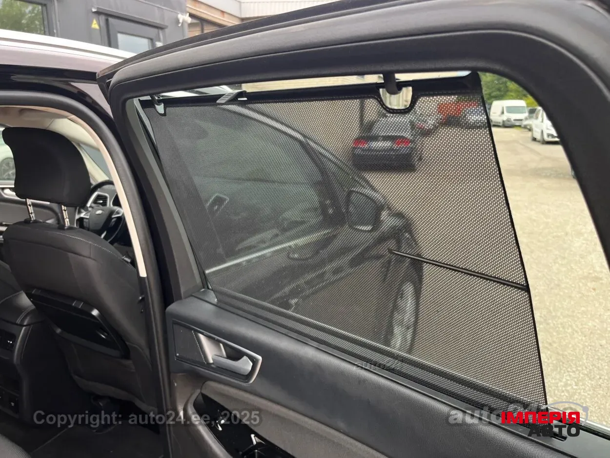 Ford S-MAX - фото 17