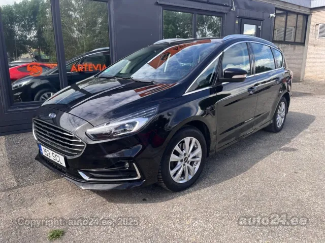 Ford S-MAX - фото 1
