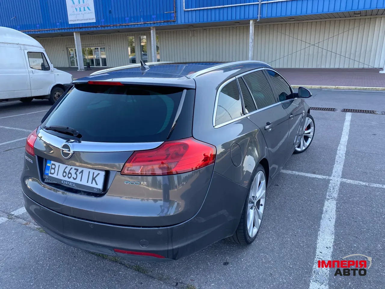 Opel Insignia - фото 11