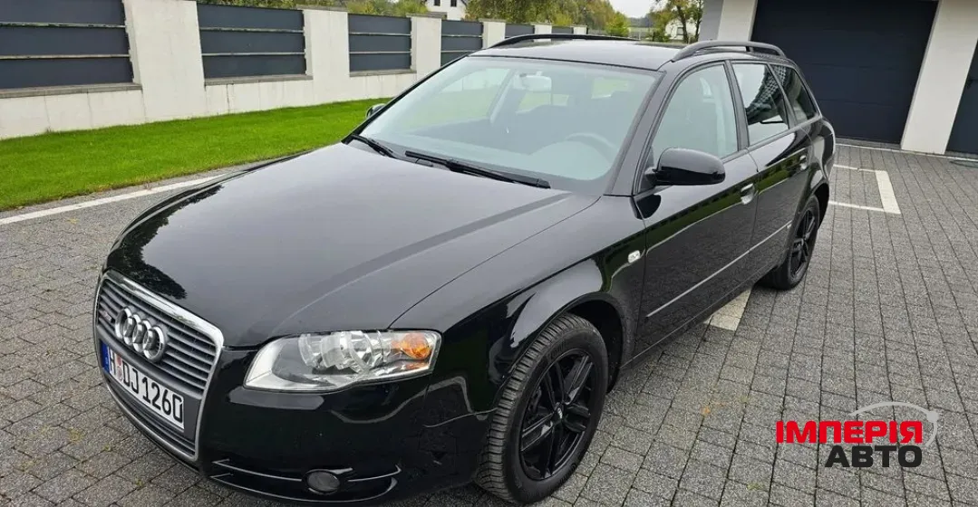 Audi A4 - фото 11