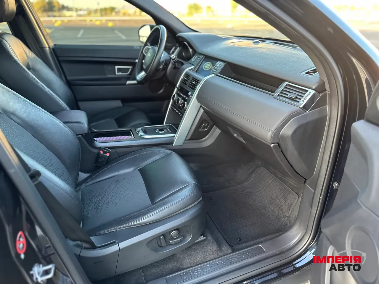 Land Rover Discovery Sport - фото 32