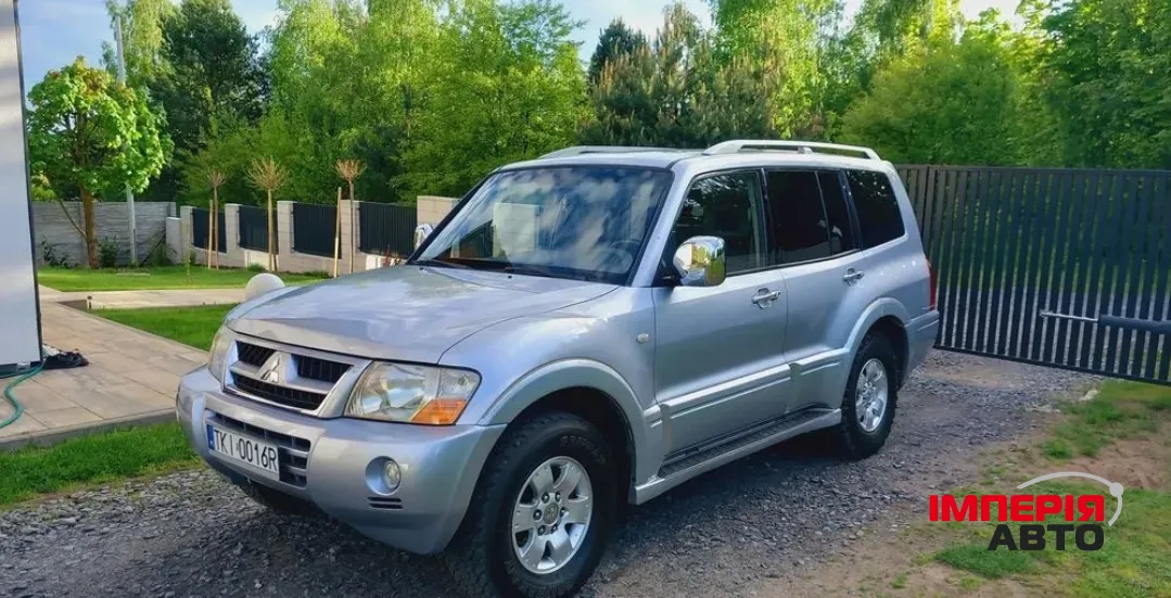 Mitsubishi Pajero Sport - фото 9