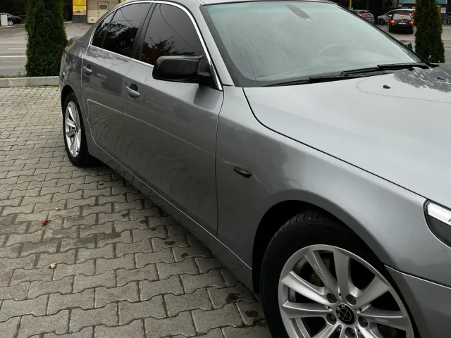 BMW 5 серії - фото 4