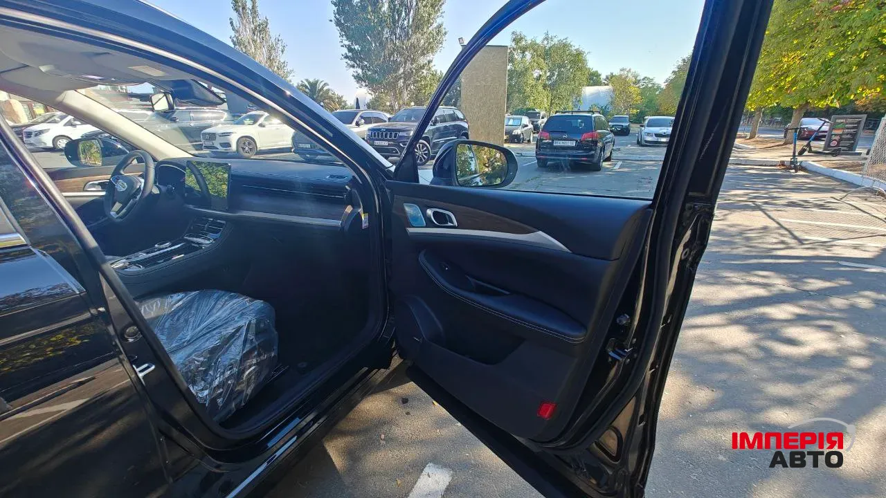 Skywell ET5 - фото 8