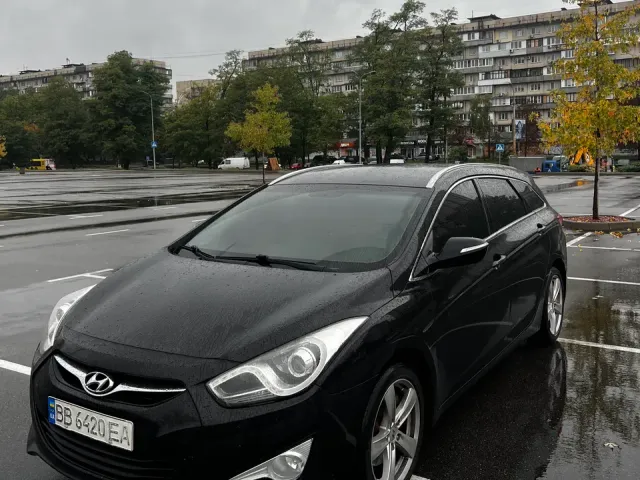 Hyundai i40 - фото 1