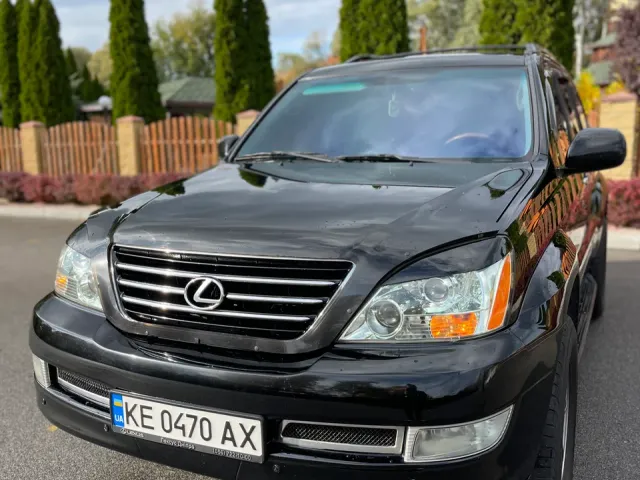 Lexus GX - фото 1