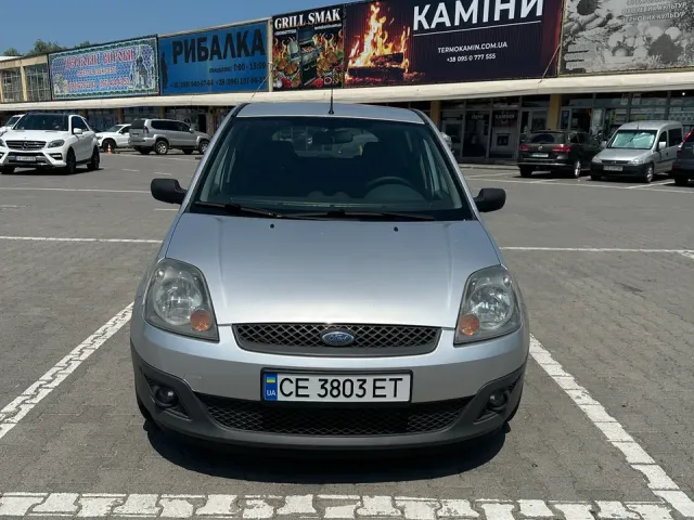 Ford Fiesta - фото 3