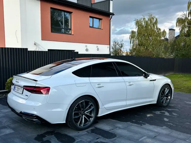 Audi A5 - фото 3